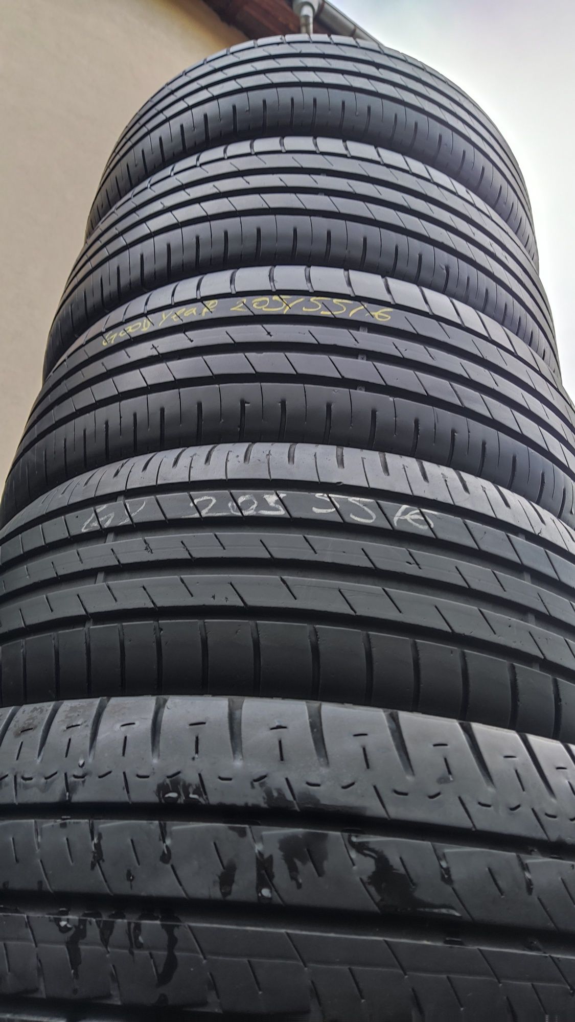 4бр летни гуми 205/55/16 GoodYear Efficient Grip Performance
6.5/6.8 м