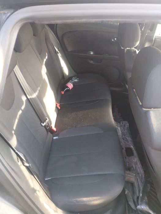 Dezmbrez  Seat Leon fr 2.000 ,170CP total preț 1800