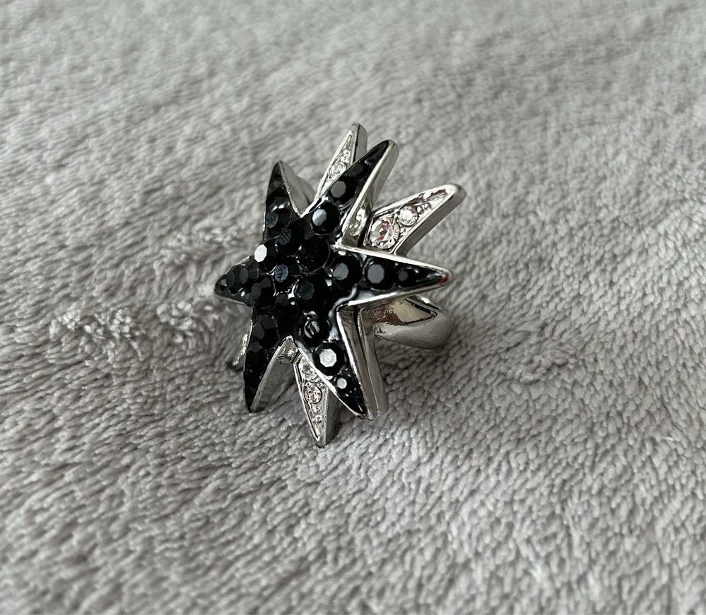 Пръстен звезда  B&W Crystal Star Ring - size L