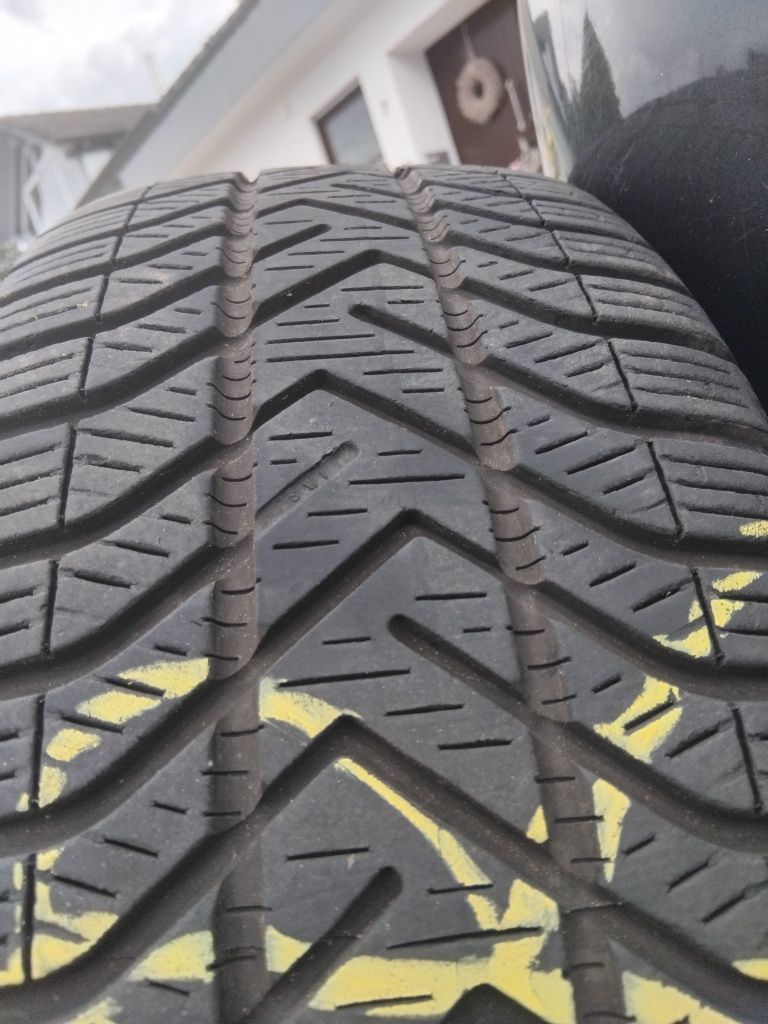 Лети джанти 4бр, със зимни гуми 205/55/16 джанти 65j×15H2/ 5×112 за Se