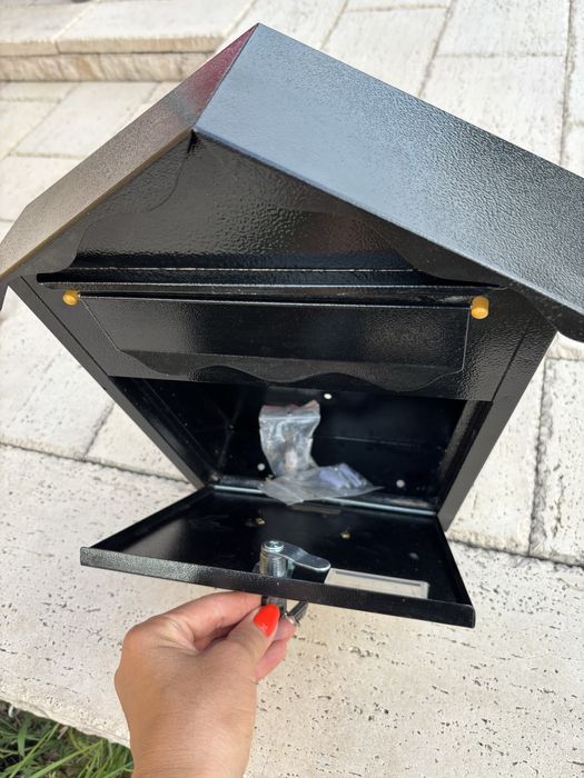 Cutie postala (noua)