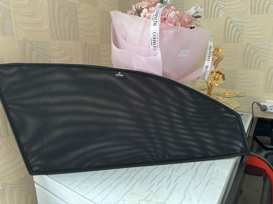 Авто шторик маскитная