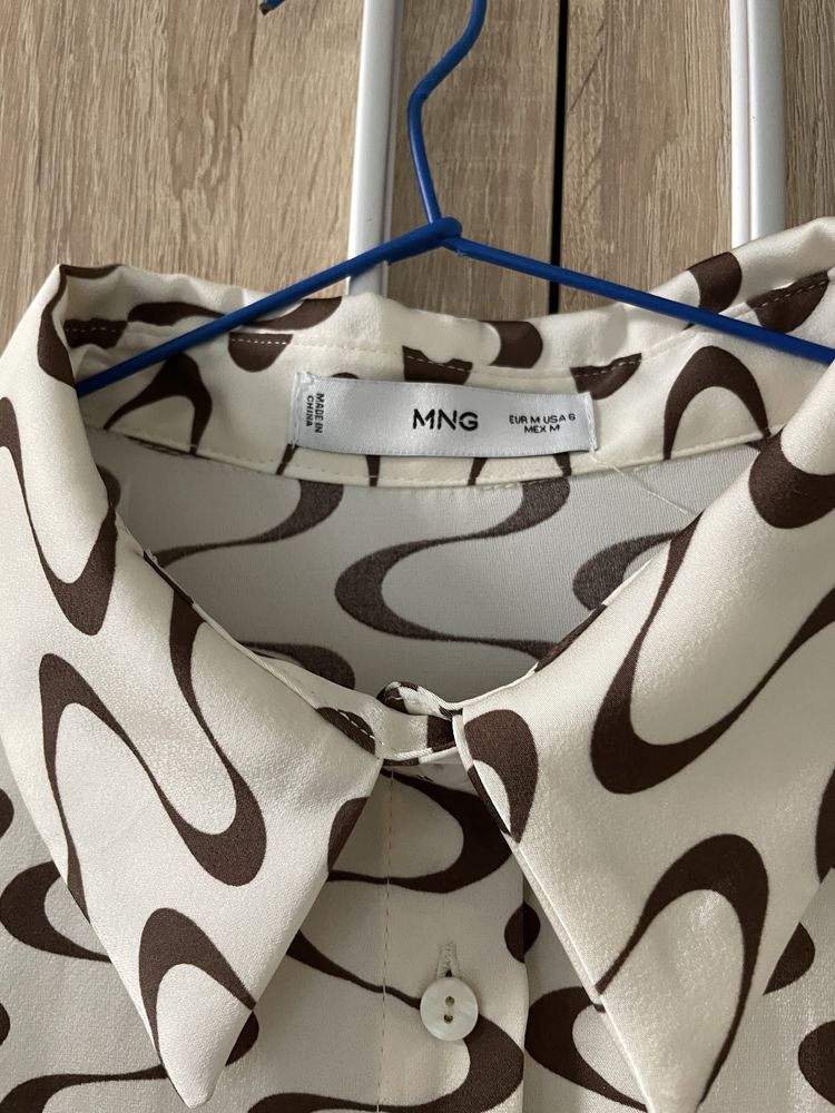 Риза от Mango ефект сатен