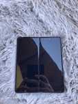 Smartphone Samsung Galaxy Z Fold 4 256 GB cu defect (descriere)