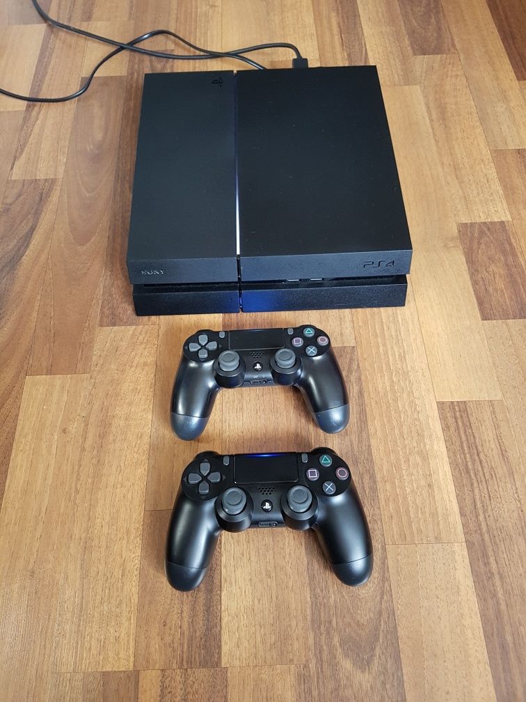 Ps4 modat+10 jocuri Playstation 4 perfect functional