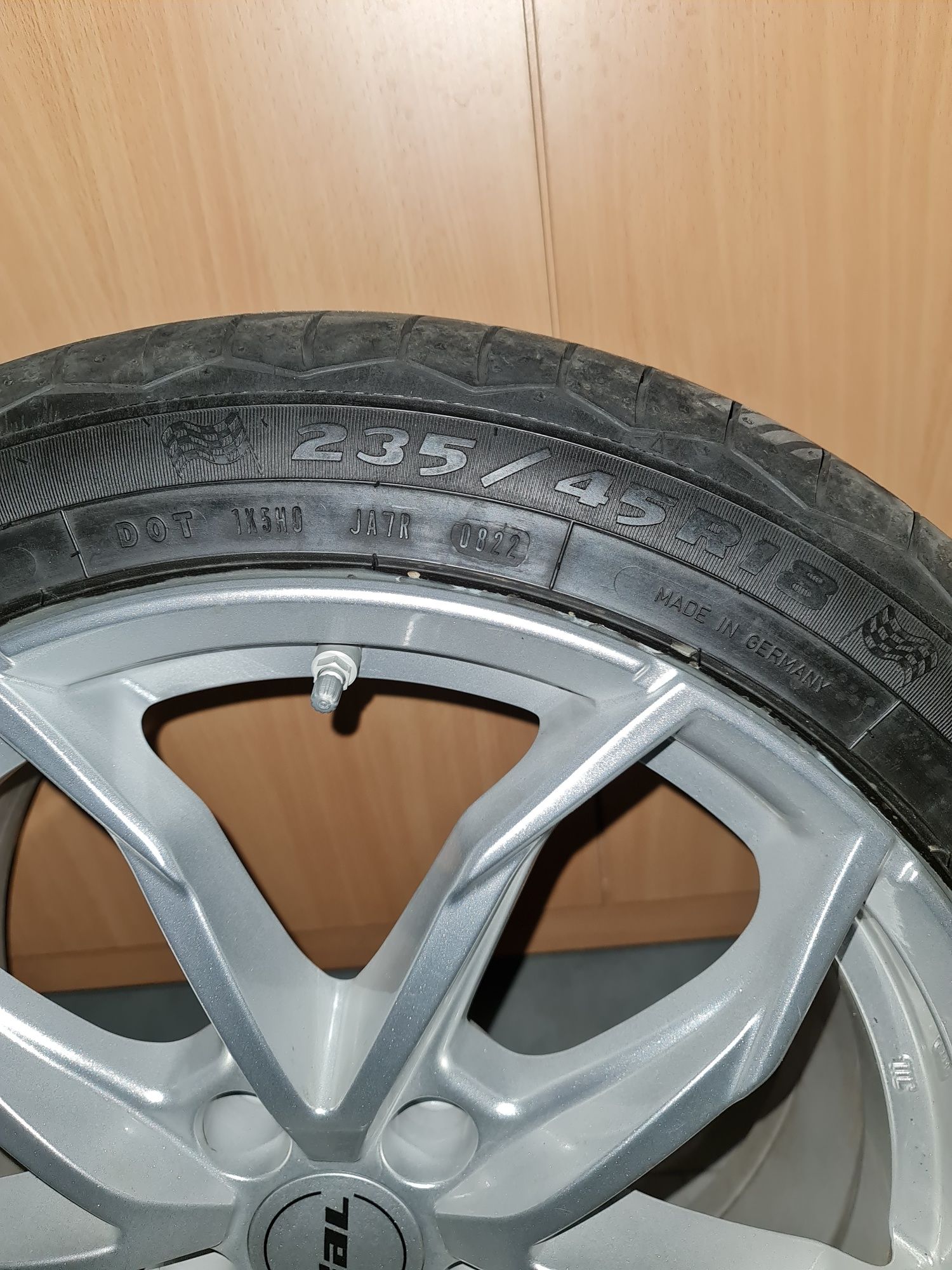 Jante,Roti Hyundai pe 18 cu cauciucuri de vara și senzori de presiune