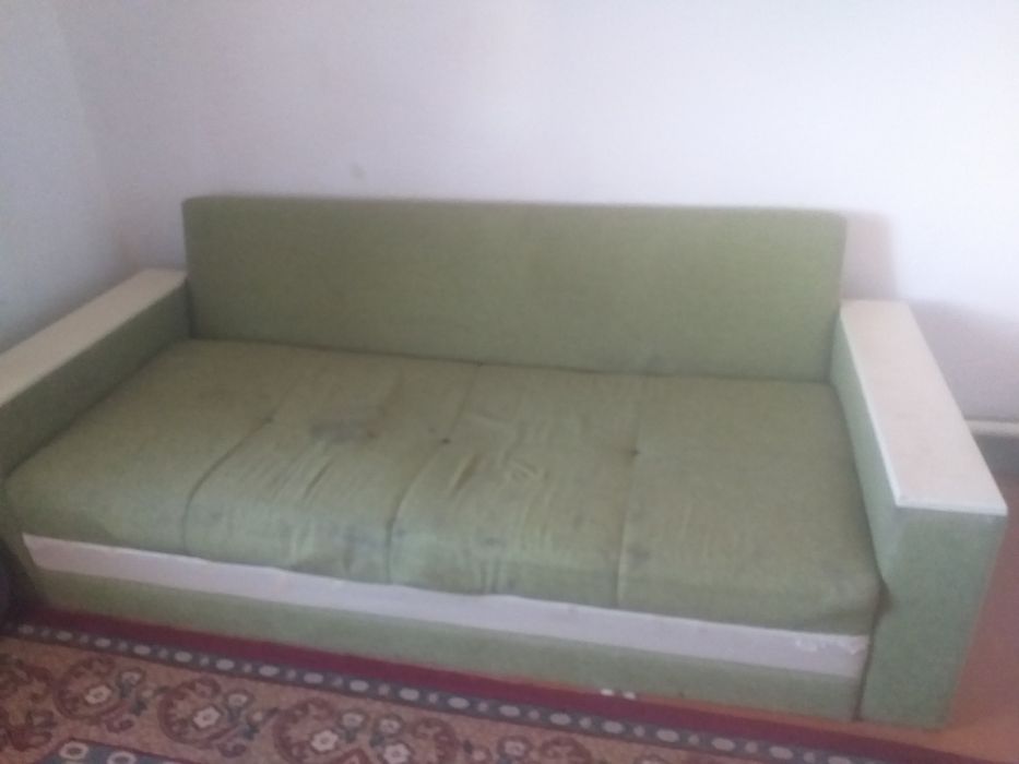 Диван   сатылады