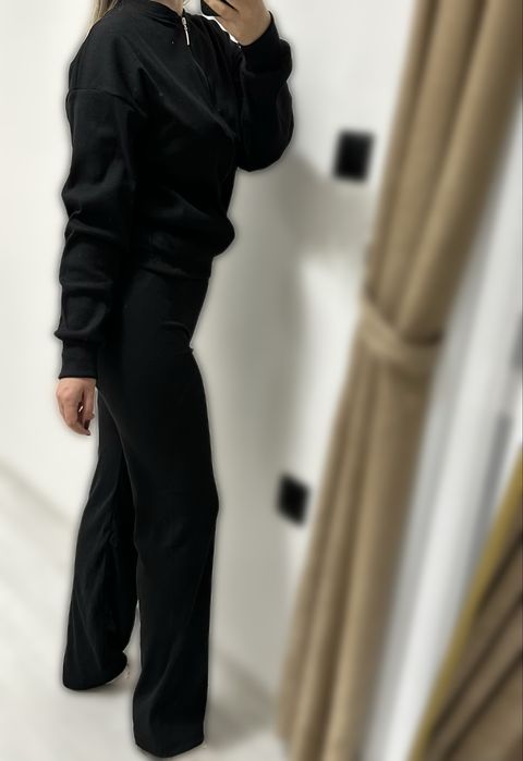 Дамски екип от две части