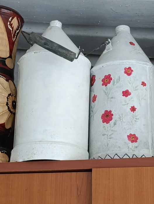 Vând vase tabla vechi