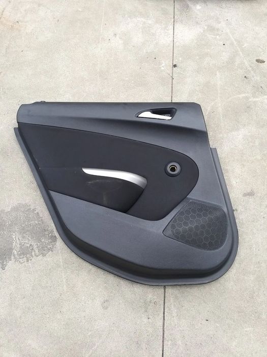 Fata portiera usa stanga spate opel astra j 13258679