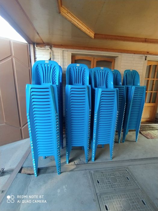 Пластмасс Стул Сотилади