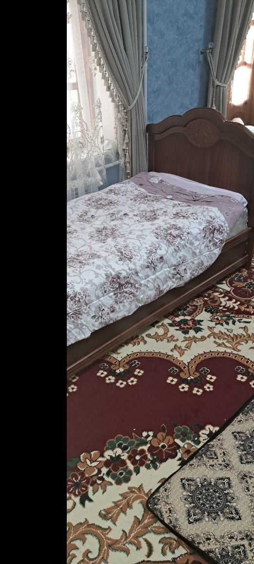 Одно Спальный кровать