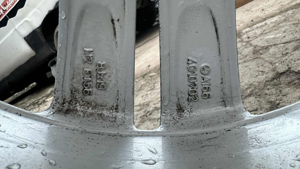 Джанти с зимни гуми за мерцедес 19