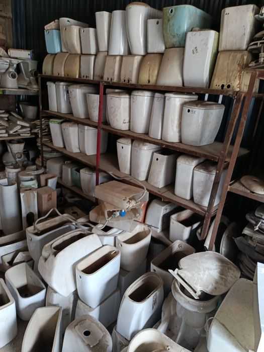 Unitaz Чашаген Унитаз Бачок