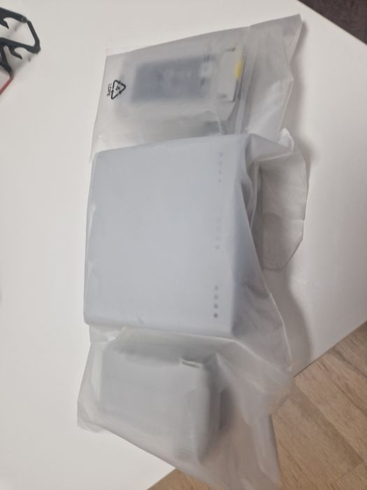 Dji hub + 2 bat.mini ,3 pro .4 .5 pro nou noute