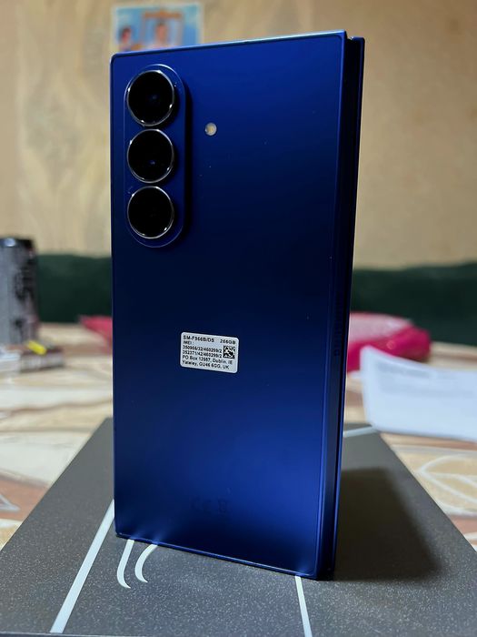 Samsung Galaxy Z Fold 7 Blue Shadow! Като нов! Гаранция!