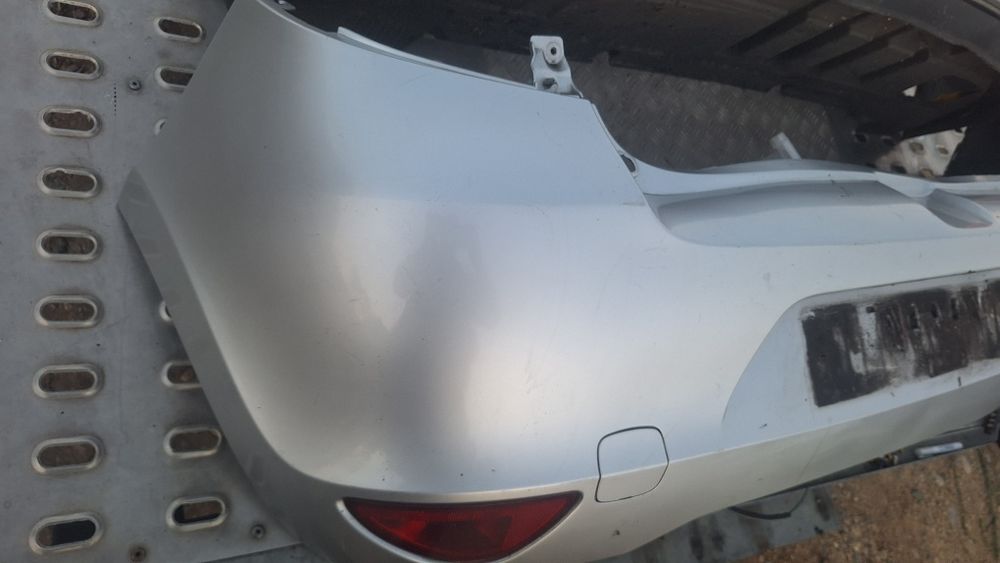 Bara spate renault clio 3  Radiatoare aripi capota Oglinzi tragar 1.2