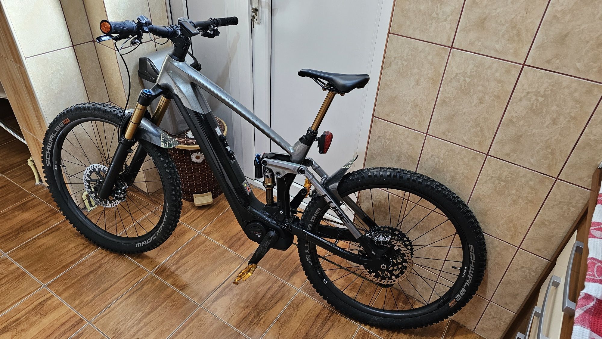 Cube Stereo Hybrid 160 HPC SLT 750, 27.5,M, Carbon,Echipare TOP