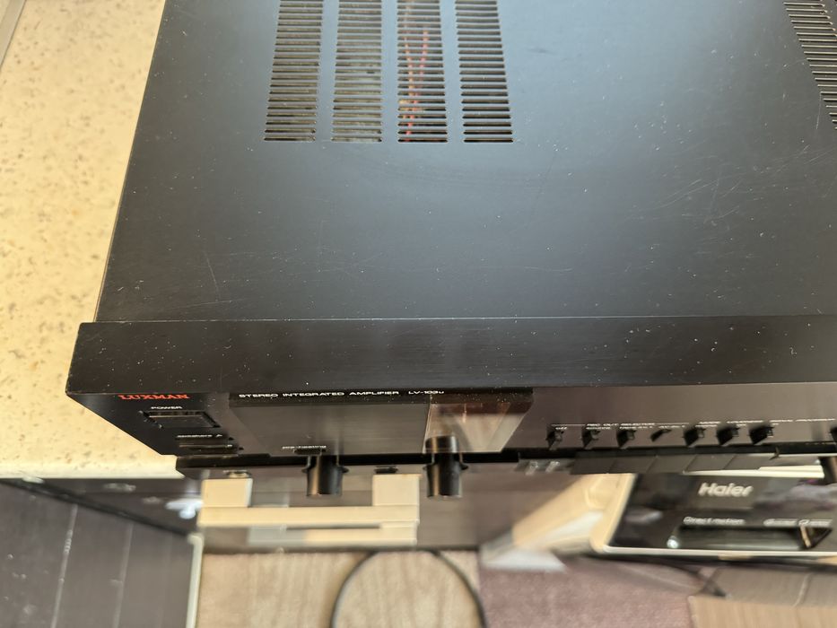 Luxman LV-103u Качествен стерео усилвател