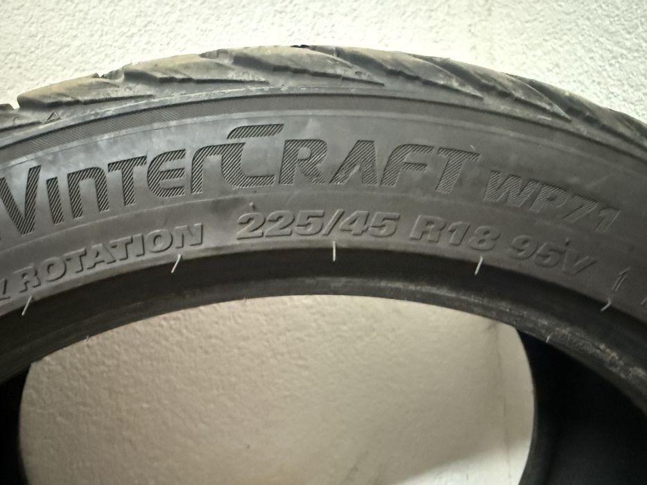 Зимни гуми комплект 4 бр. 225/45/18 KUMHO