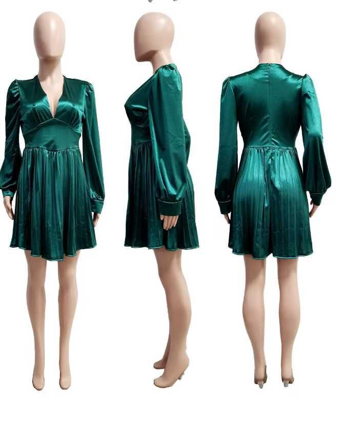 нова зелена рокля от сатен