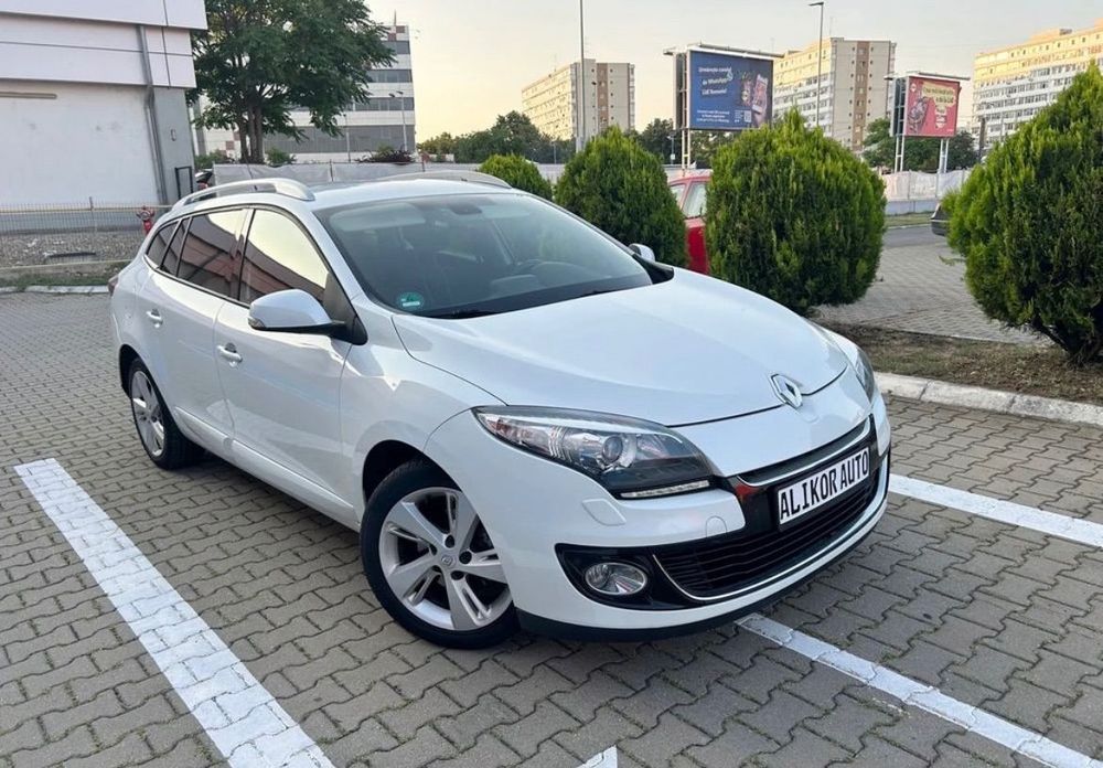 Renault Megane Renalt megane Dynamique 1.5 dci 110cp 2013