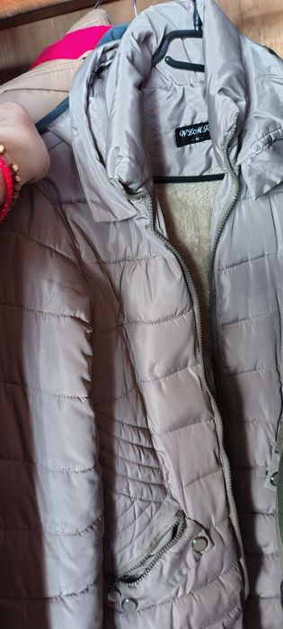 Vând urgent  sandale purtate doar  câteva ore plus altele