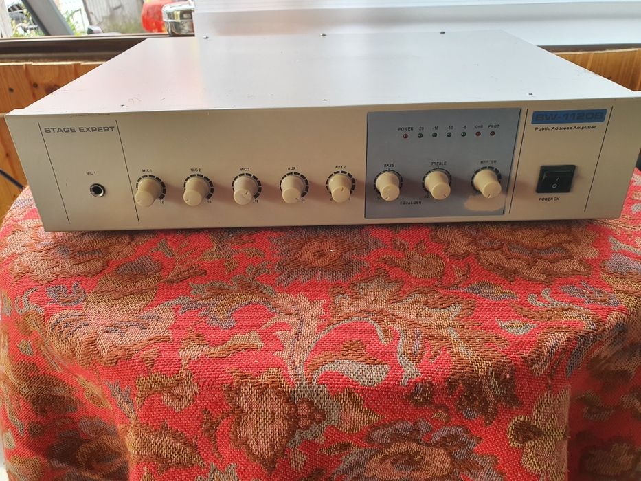 Stage Expert BW-11208 Public Adress Amplifier
