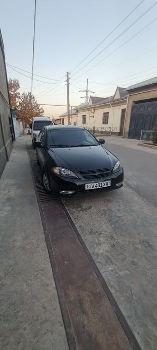 Продам джентра 2020 год елегант плюс  пробег 153300 бензин.