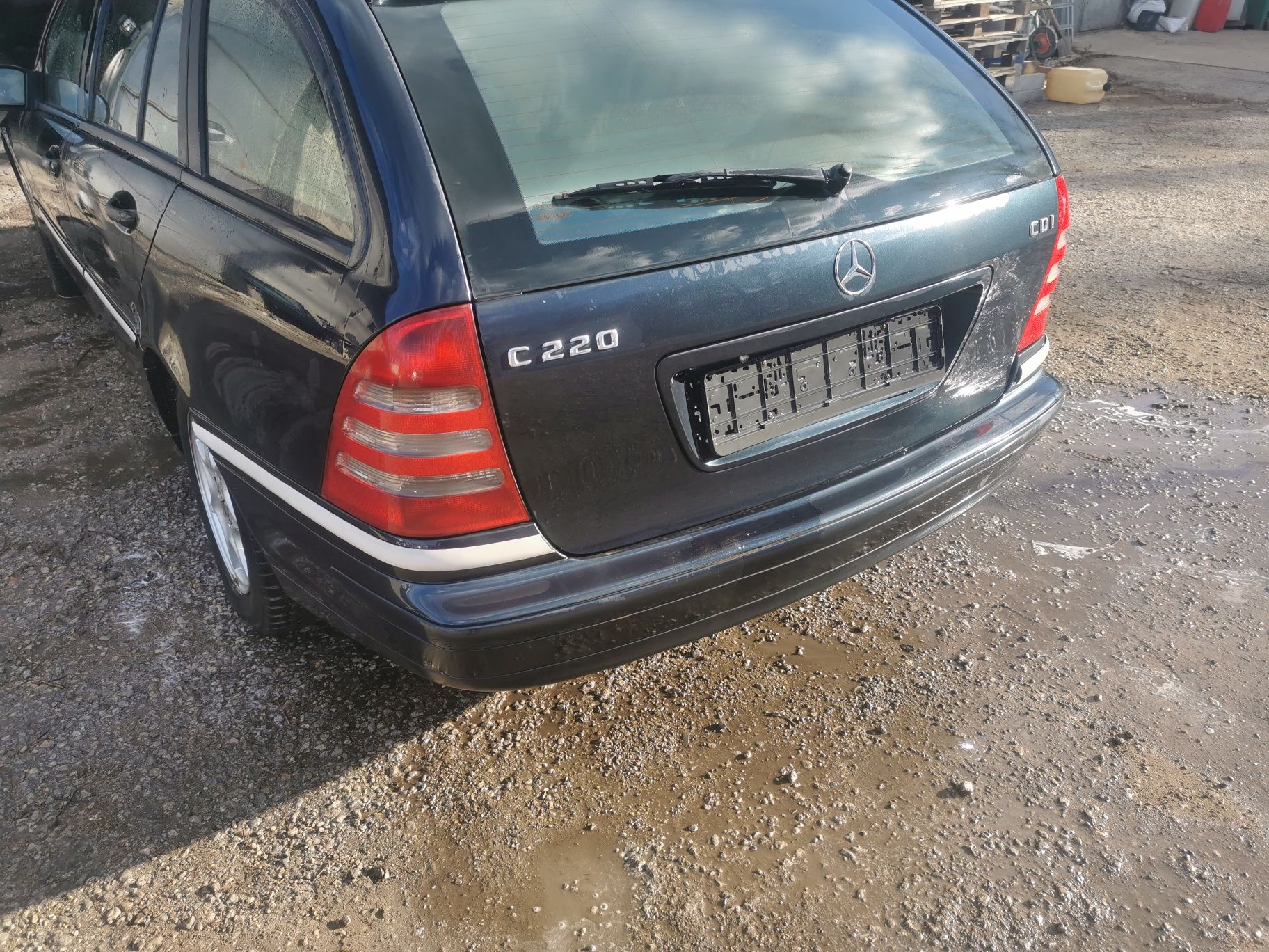 Мерцедес w203 2.2cdi 150к