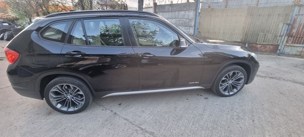 Dezmembrez bmw x1 e84 2.0d Xdrive n47 143cp Xline manual LCI Facelift