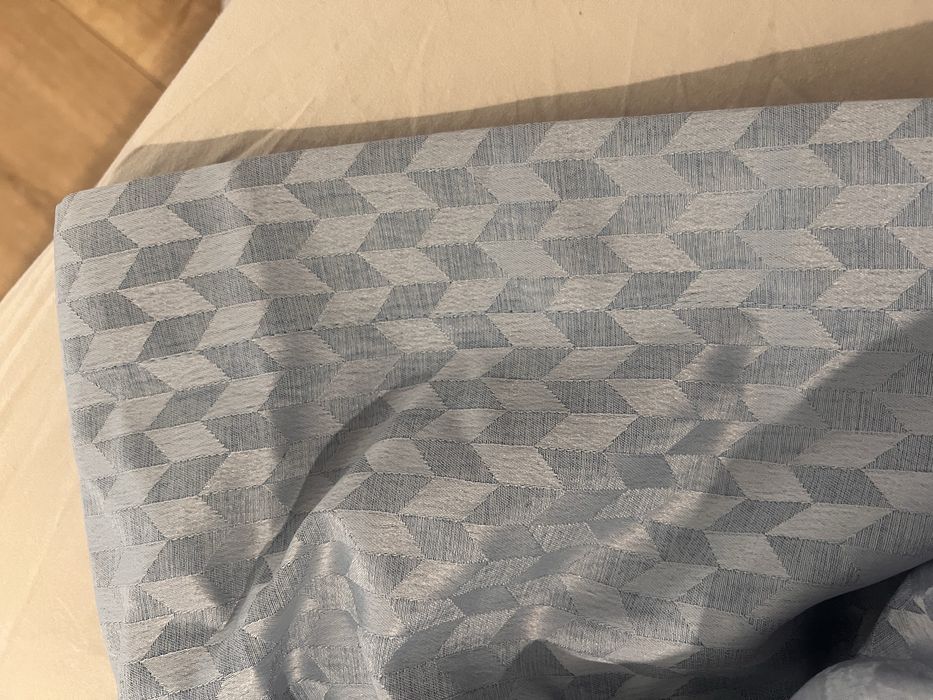 Draperii NOU albastru azur cu rejansa si carlige