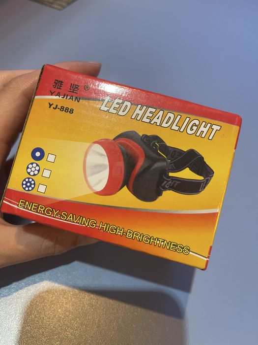 Lanterna cu led ptr frunte