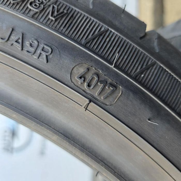 Anvelope Runflat M+S GoodYear 245/40/19R 98V DOT 2017