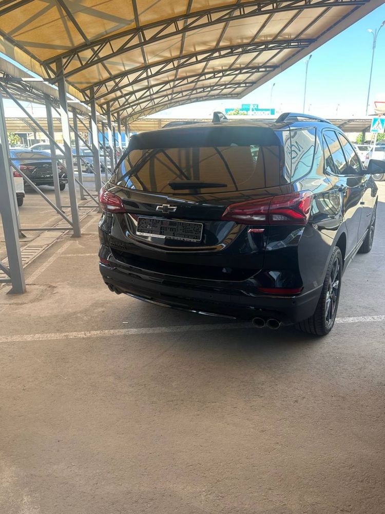 Equinox  23/24 yil 25000 yurgan