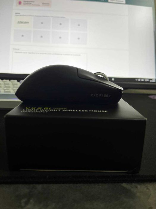 мышка VXE R1 SE+