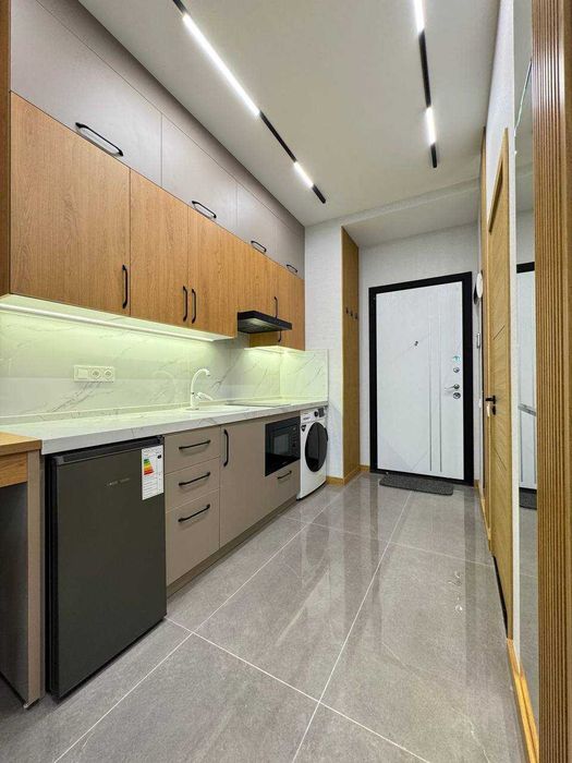 Akay City мирзо-улугбек подключ дархан центр Площадь: 27 м²
;Евро