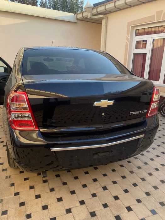 Kobilt sotiladi idiyal