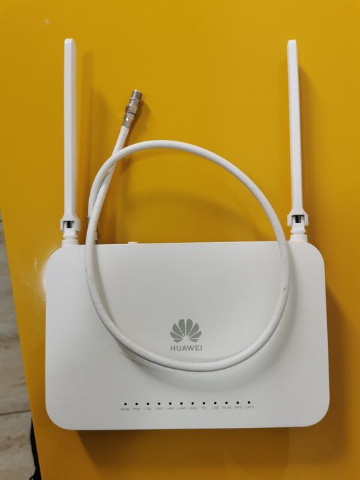 Router huawei optixstar HG8146X6