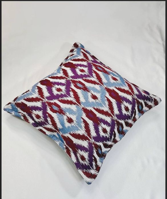 Подушка декоративная