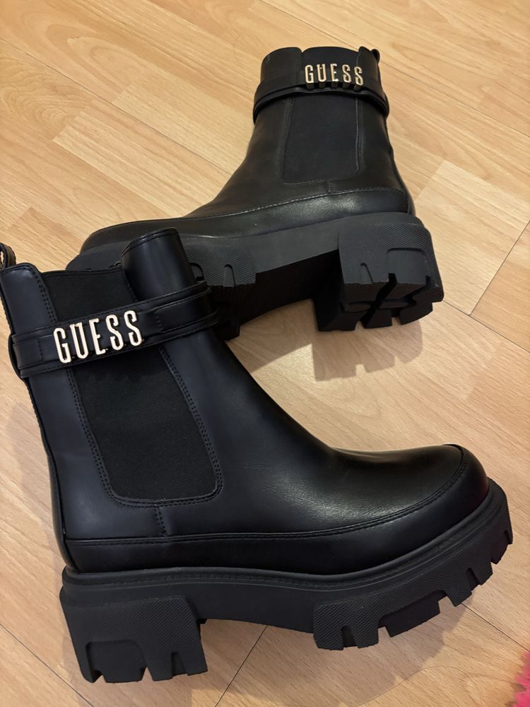 Guess Yelma дамски боти