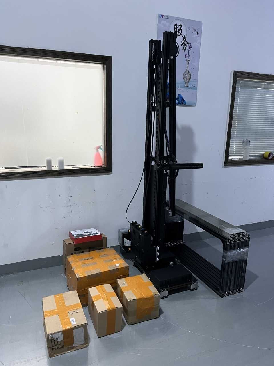 настенный 3d принтер вертикальные высота 3.5 метр/3D vertikal printer