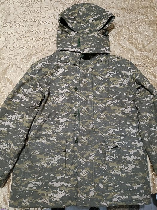 Продам теплую телогрейку размер 52