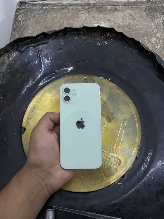Iphone 12 emkost76 256gb
