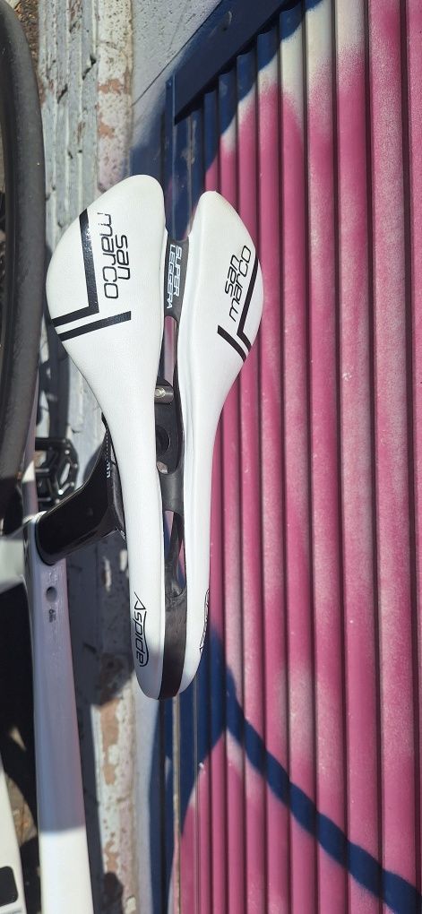 Cursiera Pinarello X 2023 carbon Sram Red eTap AXS 2x12