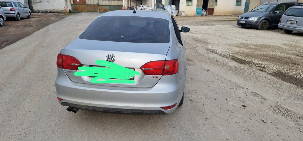 Se vinde vw jetta 2012 1.4 benzina tsi
