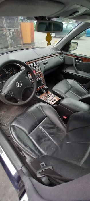 Mercedes w210  Dezmembrez/Dezmembram
