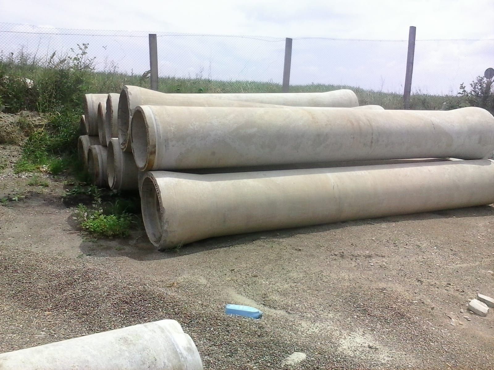 Tuburi din beton cu dublu armatura