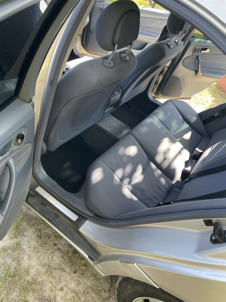 Vand  Mercedes C 200