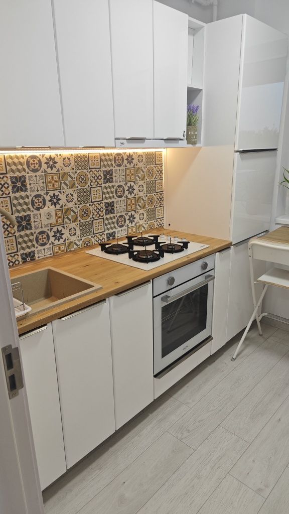 Garsoniera/studio PREMIUM, Piata Sudului, Berceni,IRA,Olteniței ,Rompr